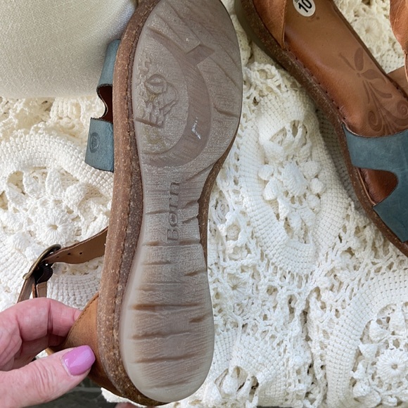 Born leather sandals size 10 - Picture 5 of 7